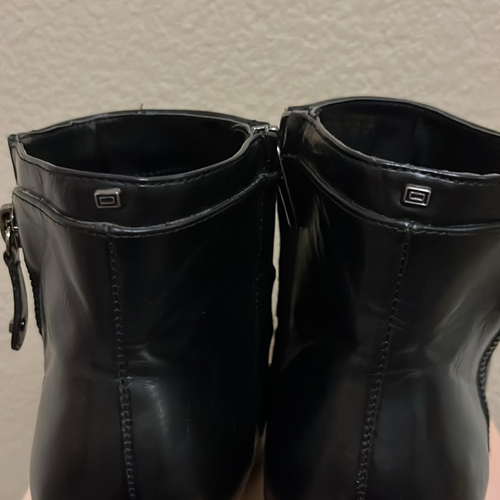 Black booties - Picture 7 of 7